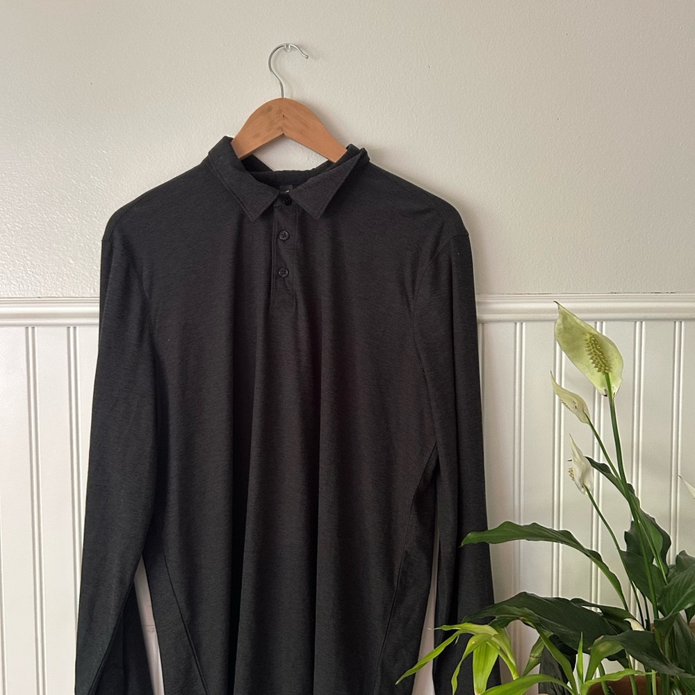 Vuori Men's Black/Dark Grey Long Sleeve Polo Shirt